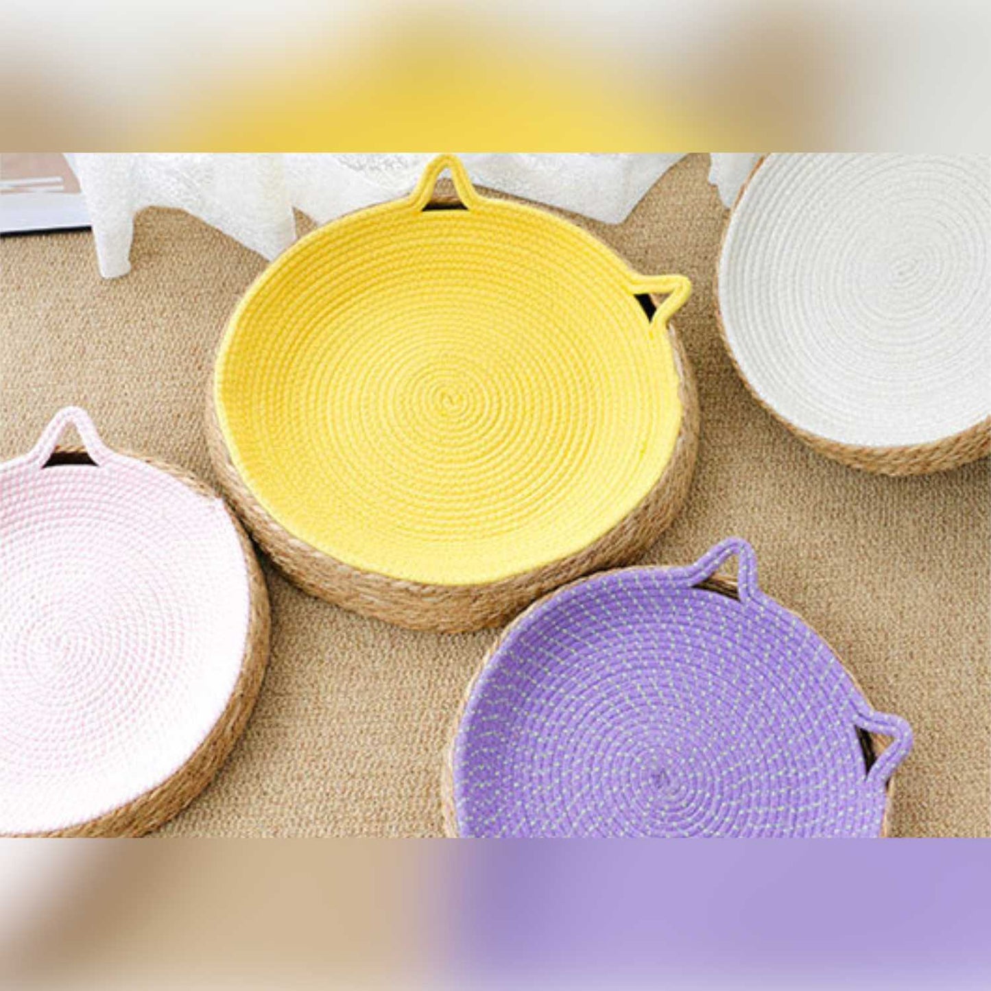 Cat Bed & Scratching Board | Durable Scratcher & Comfortable Nest