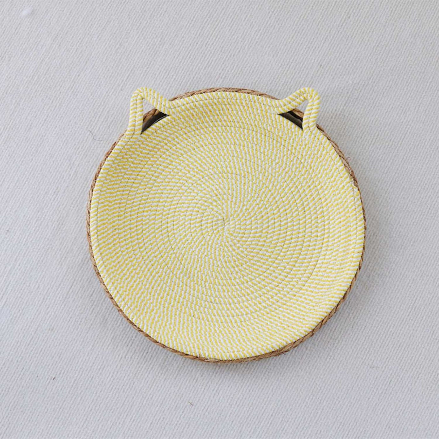 Cat Bed & Scratching Board | Durable Scratcher & Comfortable Nest